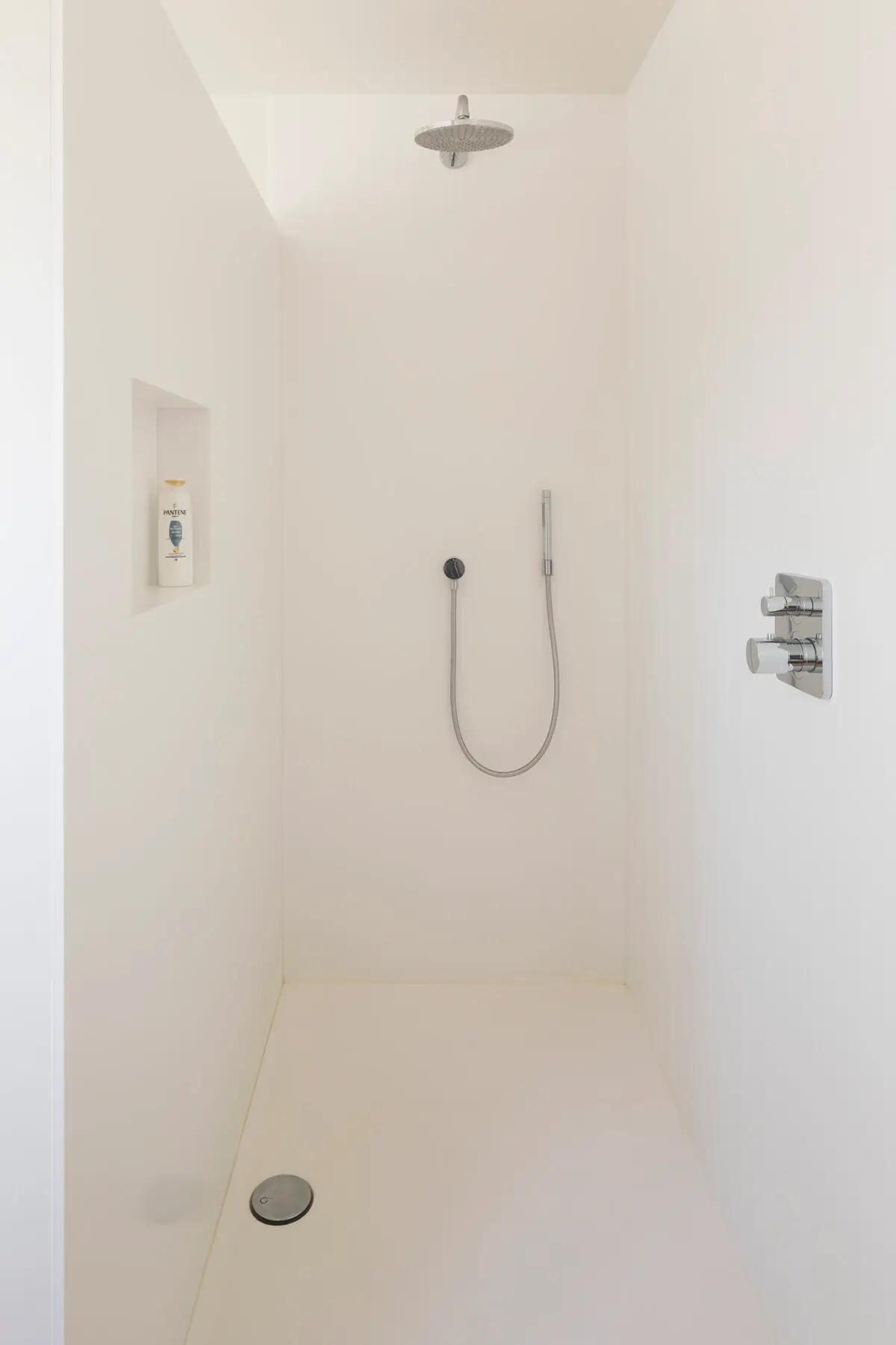 Douche Gierle Joremco